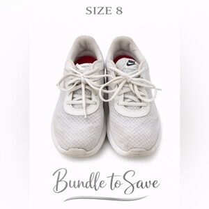 Nike White Mesh Running Shoes Sneakers Women’s Lightweight Athletic Trainers